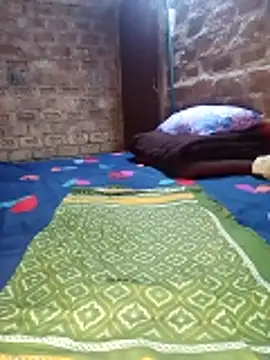 PRIYA BOBITA online show from February 2026 05:22:02 PM