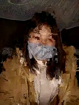 Snapshot of May-Ne chatting on January 2026 01:09:01 AM May-Ne online show from January 2026 01:09:01 AM