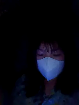 Snapshot of May-Ne chatting on January 2026 01:49:01 PM May-Ne online show from January 2026 01:49:01 PM