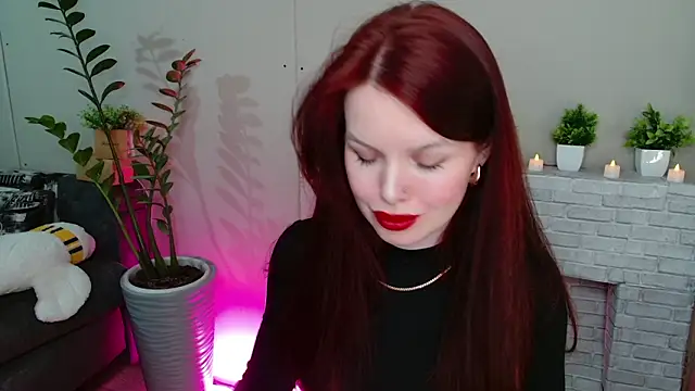 hot neighbor online show from February 2026 05:13:02 PM