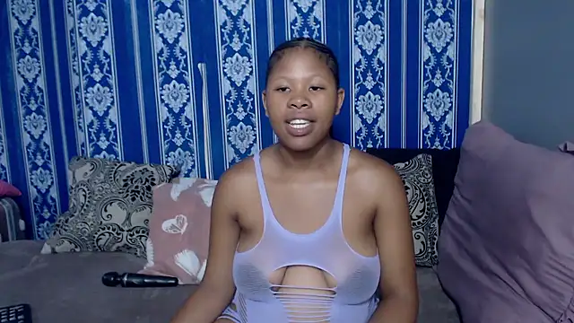 TemptingCloeXx online show from January 2026 08:30:01 AM