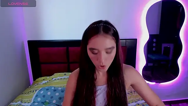 Snapshot of CRISTAL_T2 chatting on February 2026 06:40:02 PM CRISTAL T2 online show from February 2026 06:40:02 PM