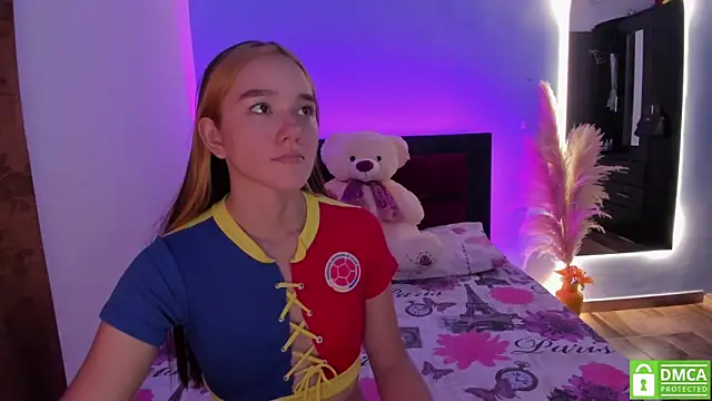 CRISTAL T2 online show from March 2026 06:51:02 PM