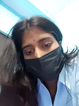 Snapshot of Aaradhya-Rani chatting on December 2025 11:04:02 AM Aaradhya-Rani online show from December 2025 11:04:02 AM