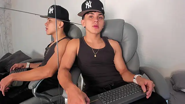  TaylorBlack online show from April 2026 11:43:01 AM