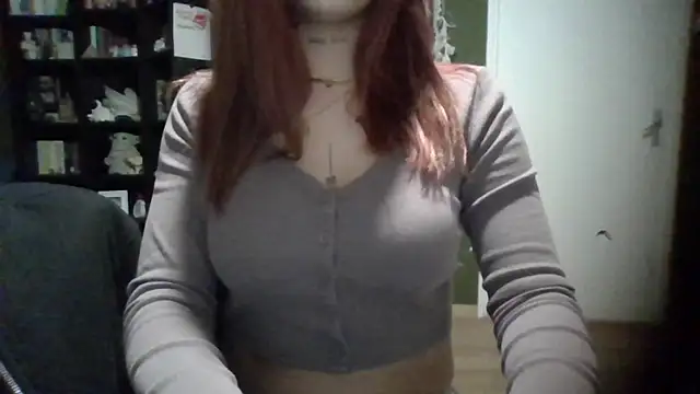 Snapshot of babyfireee chatting on December 2025 08:26:01 PM babyfireee online show from December 2025 08:26:01 PM