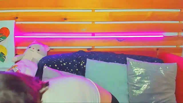 Mary Bryantt online show from February 2026 01:17:01 AM