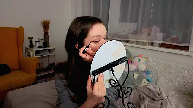 Snapshot of my_liss chatting on December 2025 02:42:02 AM my liss online show from December 2025 02:42:02 AM