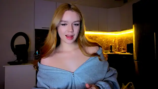 Snapshot of my_liss chatting on January 2026 01:51:01 AM my liss online show from January 2026 01:51:01 AM