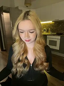 Snapshot of my_liss chatting on February 2026 06:39:01 PM my liss online show from February 2026 06:39:01 PM