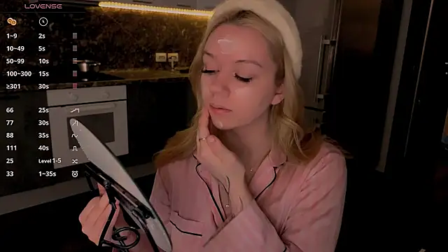 my liss online show from April 2026 07:18:01 PM