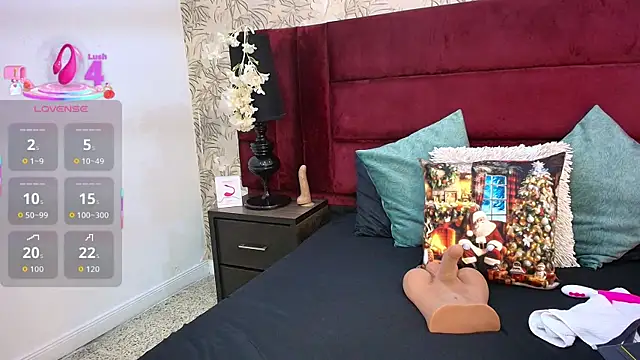 Snapshot of andromada_stone chatting on December 2025 02:01:02 PM andromada stone online show from December 2025 02:01:02 PM