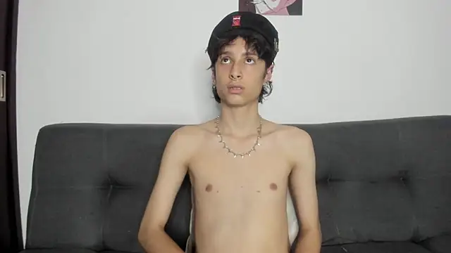 cirosky elchicopolla online show from January 2026 03:45:01 AM