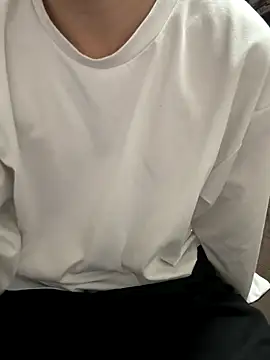 Snapshot of tubasa1216 chatting on January 2026 12:07:02 PM tubasa1216 online show from January 2026 12:07:02 PM