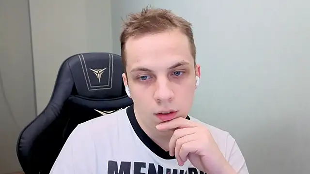 Markooaa online show from April 2026 07:21:02 PM