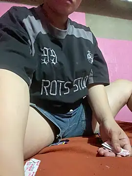 Snapshot of Thanhhuyen001 chatting on April 2026 04:54:02 AM Thanhhuyen001 online show from April 2026 04:54:02 AM