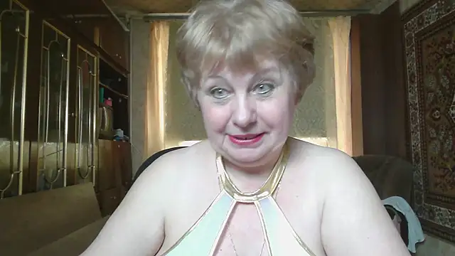 Snapshot of Casey_peach chatting on May 2026 11:39:02 AM Casey peach online show from May 2026 11:39:02 AM