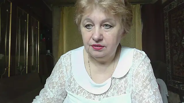 Snapshot of Casey_peach chatting on June 2026 04:37:01 AM Casey peach online show from June 2026 04:37:01 AM