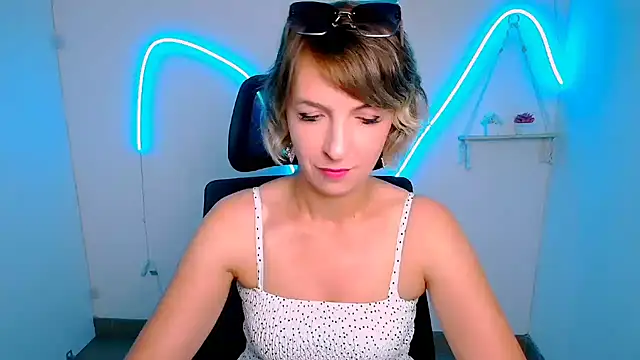 Snapshot of Lana_Foxyy chatting on July 2026 11:35:01 AM Lana Foxyy online show from July 2026 11:35:01 AM
