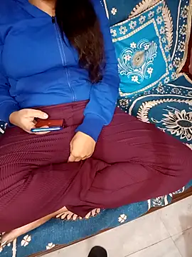 Snapshot of Sofia-111 chatting on January 2026 04:00:01 PM Sofia-111 online show from January 2026 04:00:01 PM