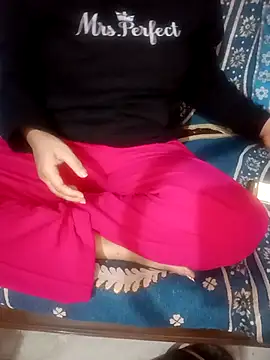 Snapshot of Sofia-111 chatting on February 2026 04:47:02 PM Sofia-111 online show from February 2026 04:47:02 PM