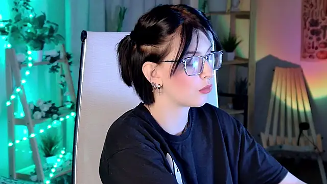 ElenaSomerhalder online show from January 2026 09:56:01 AM