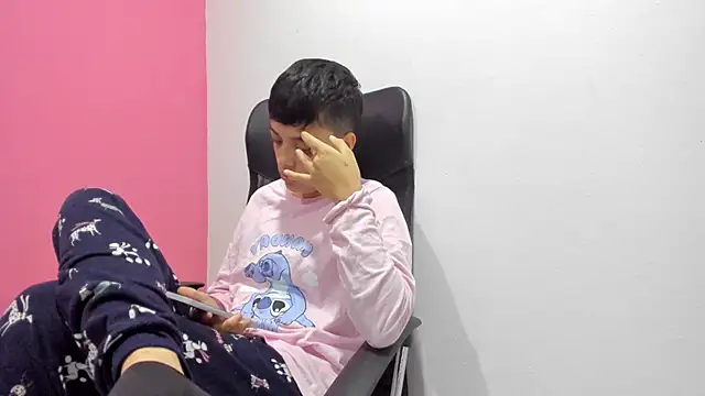 ariloe quintero online show from March 2026 01:38:01 PM