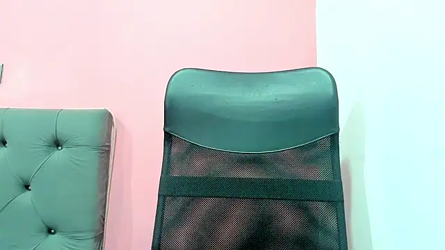 ariloe quintero online show from April 2026 01:05:02 PM