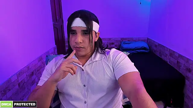 Snapshot of latinboyfit chatting on April 2026 09:56:02 PM latinboyfit online show from April 2026 09:56:02 PM