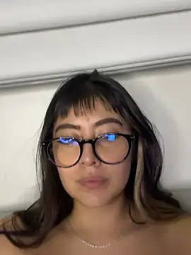 justmariee online show from April 2026 02:21:02 AM
