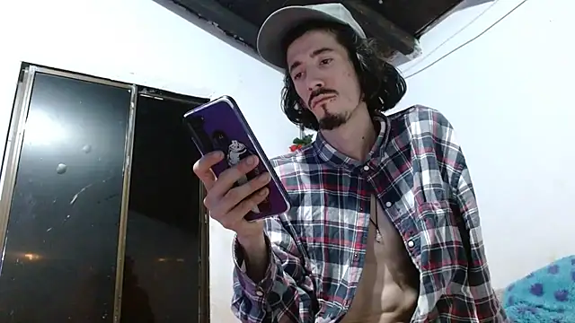 sk8-boy online show from July 2026 09:09:02 PM