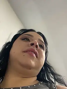 Snapshot of Saarada chatting on February 2026 05:23:01 AM Saarada online show from February 2026 05:23:01 AM