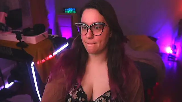 FireproofCuriousiteaze online show from April 2026 03:18:02 AM