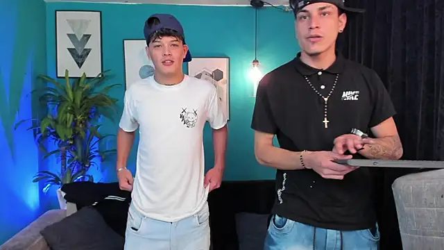 Oficial KingOfHeavens online show from December 2025 08:49:02 PM