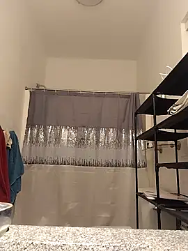 Snapshot of AverageAnt_ chatting on February 2026 04:18:02 AM AverageAnt online show from February 2026 04:18:02 AM