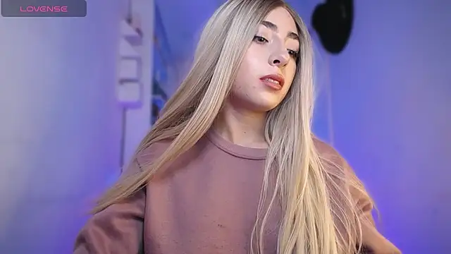 channel blondee online show from February 2026 10:02:01 PM