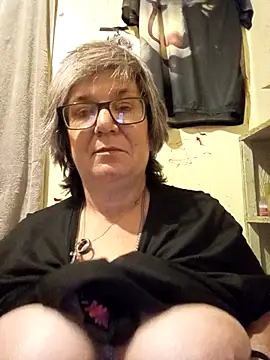 Snapshot of becky1111 chatting on July 2026 02:49:02 AM becky1111 online show from July 2026 02:49:02 AM