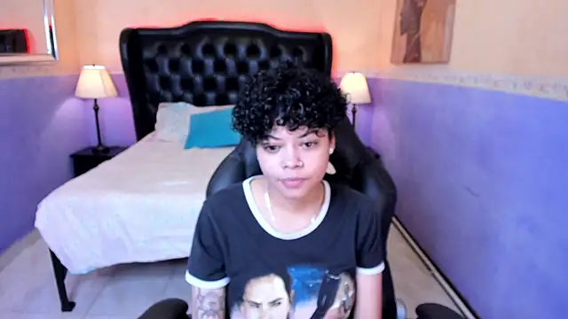 Sasha Venom online show from February 2026 11:33:01 PM