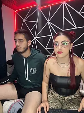 Makenzy darly online show from December 2025 04:40:01 AM