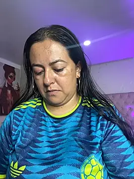 evelyn harpeery online show from July 2026 10:32:01 AM