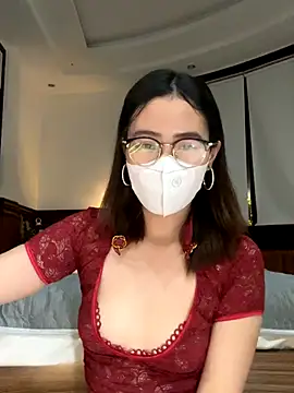 T-Nana online show from December 2025 04:25:01 PM