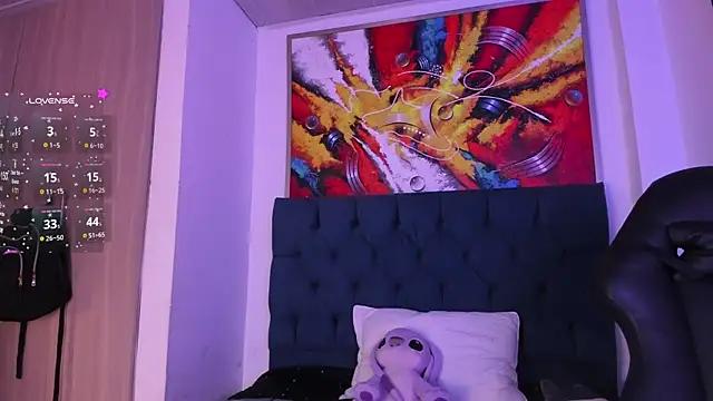 Violet Blazee online show from January 2026 10:40:01 AM