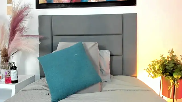 GahiaBelucci online show from February 2026 11:53:02 AM