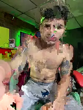 Snapshot of JustynAle2025 chatting on January 2026 04:04:02 AM JustynAle2025 online show from January 2026 04:04:02 AM