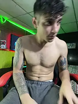 Snapshot of JustynAle2025 chatting on March 2026 06:47:02 PM JustynAle2025 online show from March 2026 06:47:02 PM