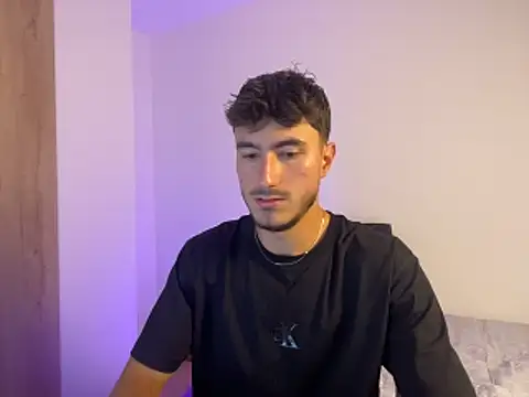 LIAM COLT online show from February 2026 09:11:02 PM