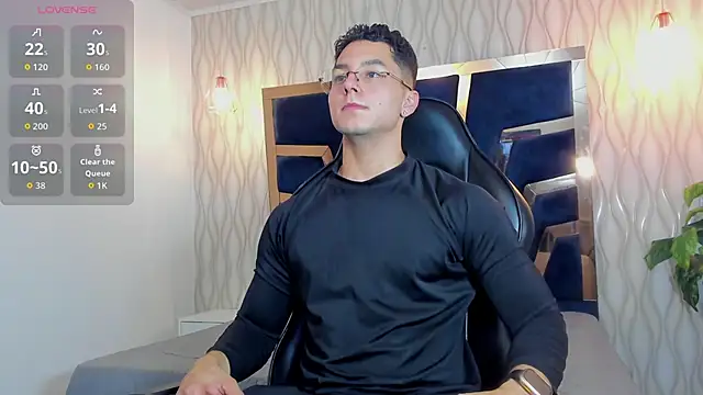 Noah Clarkk online show from March 2026 05:19:02 PM