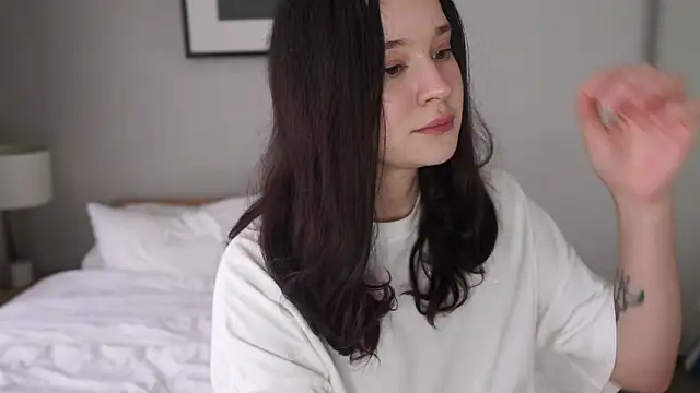 Snapshot of bonjour_nihao_hello chatting on February 2026 06:10:01 AM bonjour nihao hello online show from February 2026 06:10:01 AM