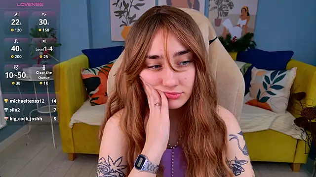 Snapshot of LilyMyerss chatting on December 2025 06:20:01 AM LilyMyerss online show from December 2025 06:20:01 AM