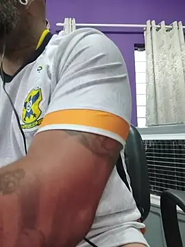 morenoteza0 online show from December 2025 09:22:02 PM